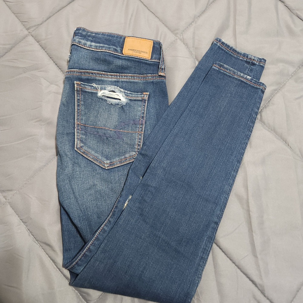 American Eagle Jeans Women 4 Short Mid Rise Jegging Dark Wash Distressed Stretch
